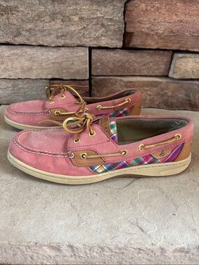 Sperry Topsider sz 9 pink leather boat shoes with plaid  accent